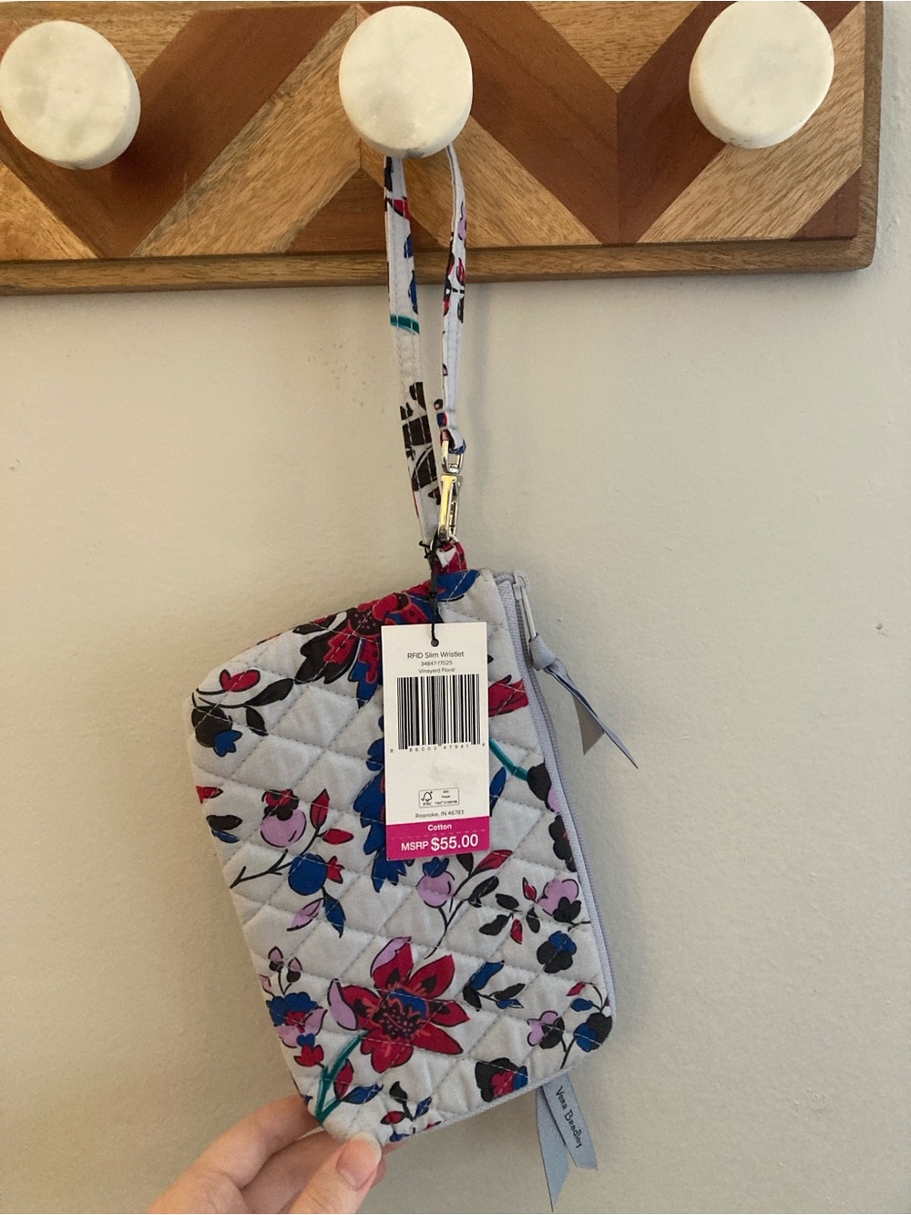Vera Bradley NWT Wristlet Clutch Purse Wallet Blue Vineyard Floral